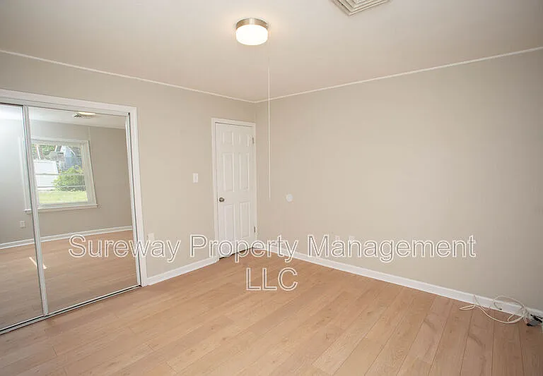 11 Sedgwick Ln — Photo 23