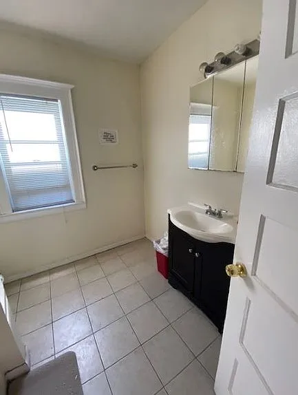 1531 E Genesee St #22 — Photo 6