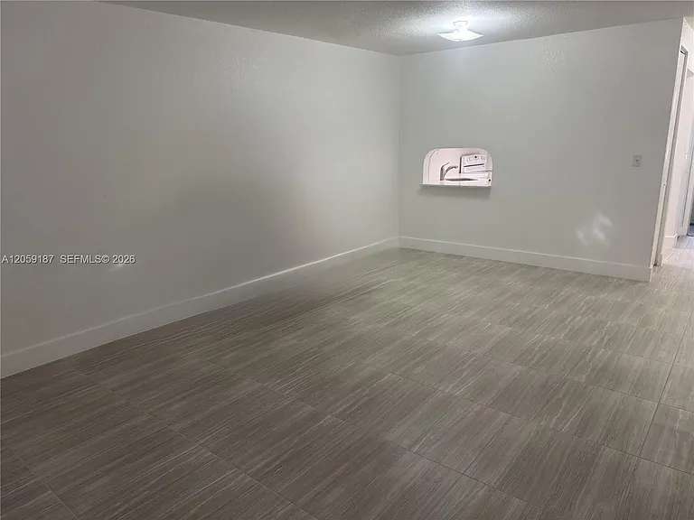 17255 SW 95th Ave #211 — Photo 10