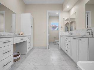 1580 Shoreline Way #0, Hollywood, FL 33019
