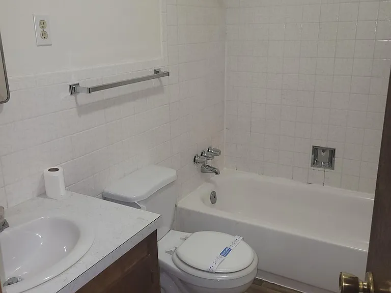 765 Wocus St — Photo 7