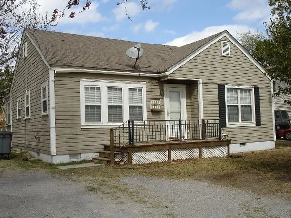 1319 NW Ferris Ave, Lawton, OK 73507
