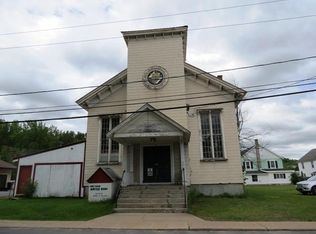 7 Pleasant St, Au Sable Forks, NY 12912