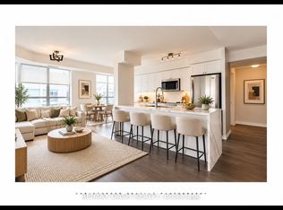 1000 King St W #705, Toronto, ON M6K3N1