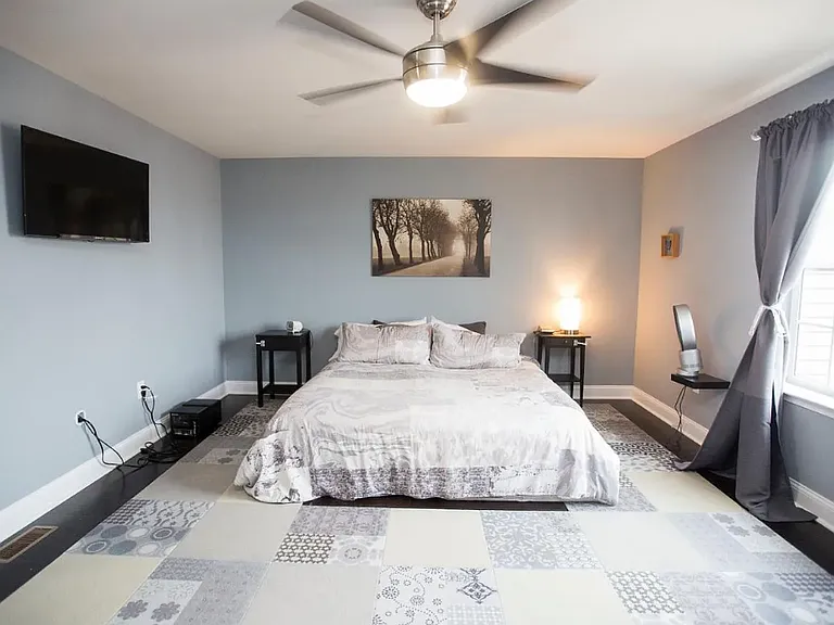 2545 E Dauphin St #1 — Photo 8