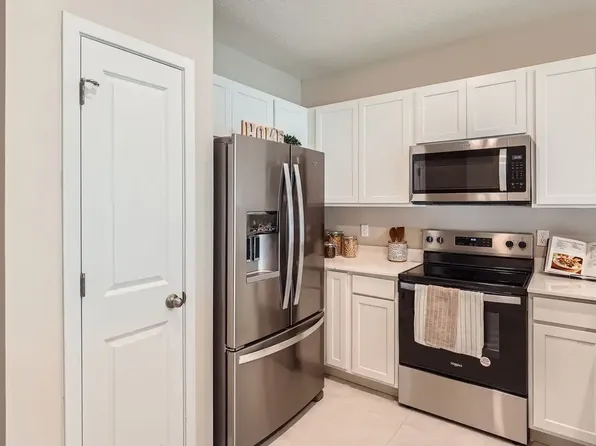 3397 McKay Way, Lake Worth, FL 33463