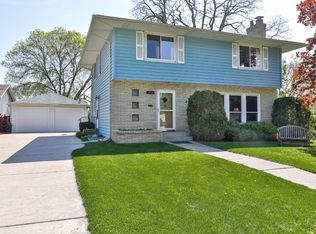 1212 Cleveland Ave S, Saint Paul, MN 55116