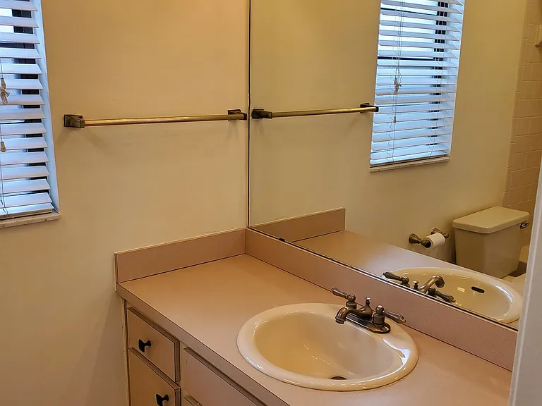 1609 Bent Pine Way — Photo 19