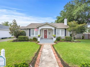 204 W Elizabeth St, Sulphur, LA 70663