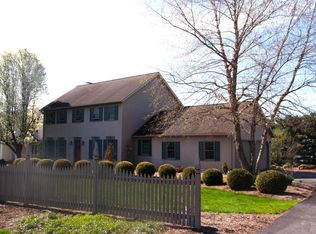 13 Farley Cir, Lewisburg, PA 17837