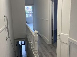 1067 Dovercourt Rd #2, Toronto, ON M6H 2X7