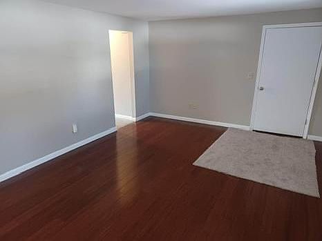 2nd image of 12 Jay St #1