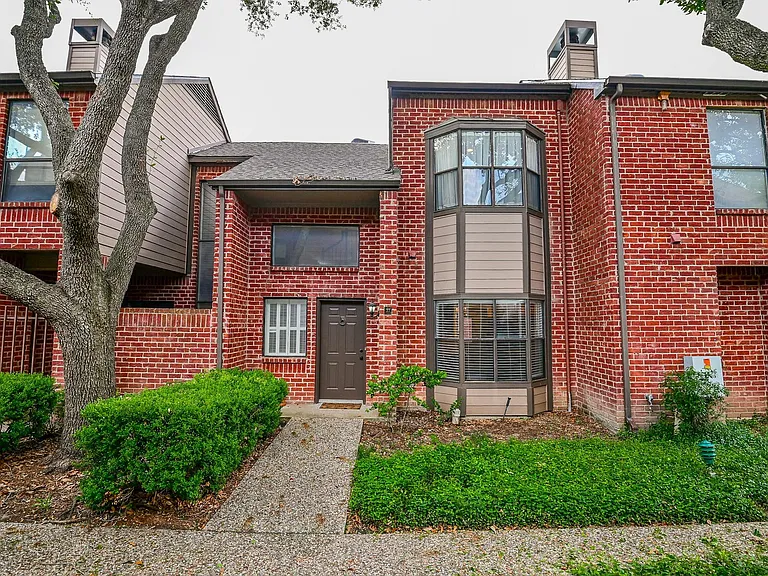 7447 Cambridge St #77 — Photo 1