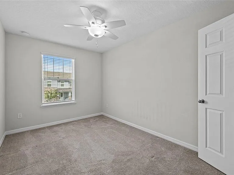 8061 Glenlloyd Ave — Photo 20