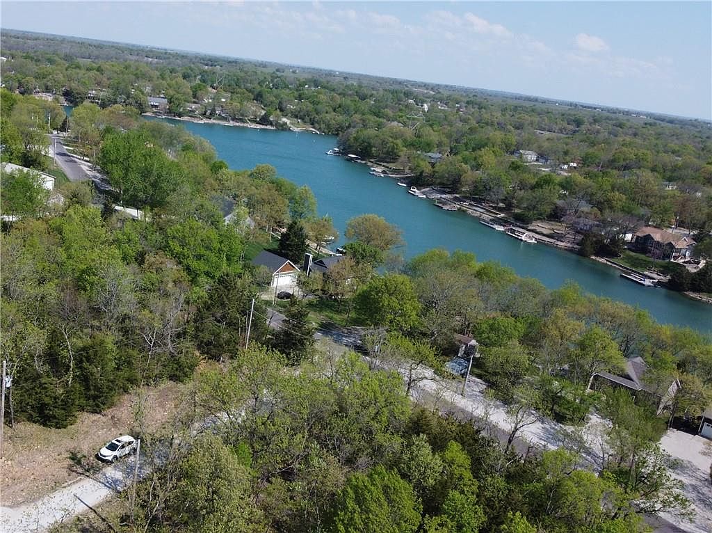 66 Shadow Ln, Linn Valley, KS 66040 Zillow