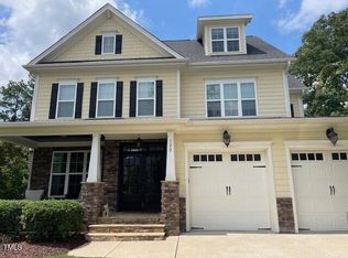120 Roslin Way, Holly Springs, NC 27540