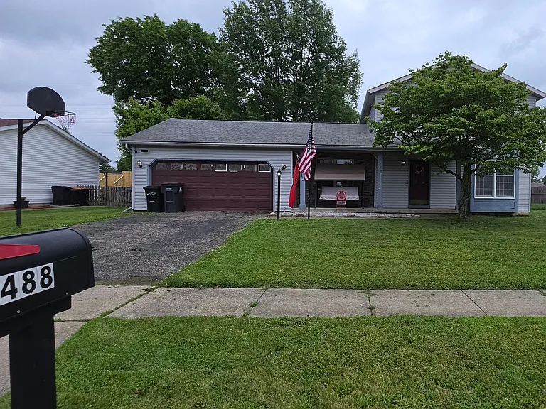 488 Myrtle Ave — Photo 1