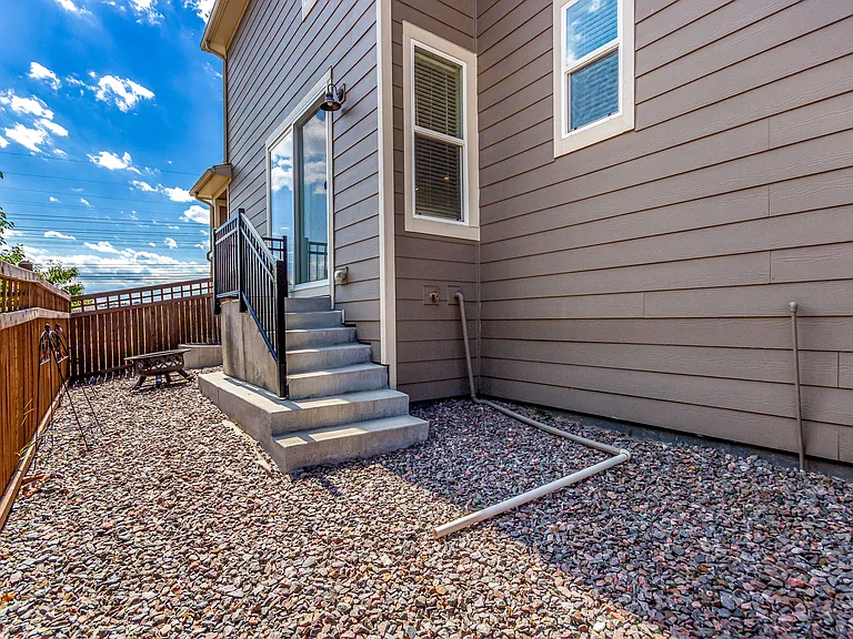 7153 Othello St — Photo 41