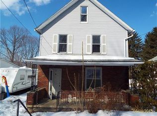 1031 Ash St, Moosic, PA 18507
