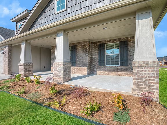 2nd image of 15801 Bison Dr
