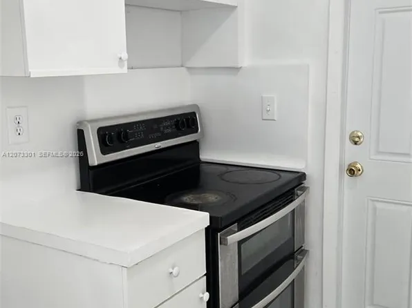 1345 NW 28th St, Miami, FL 33142