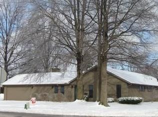 515 Cranston Dr, Berea, OH 44017