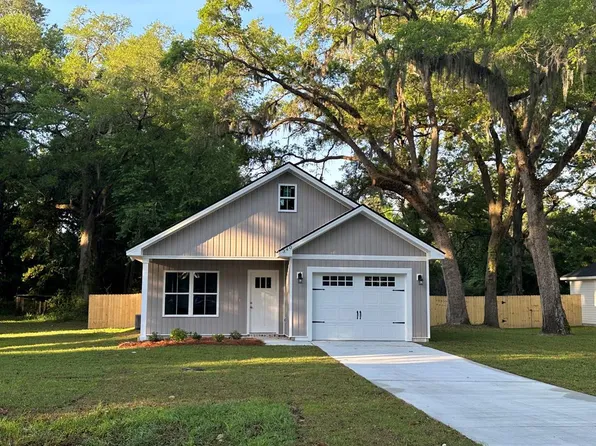 340 W 1st St, Midway, GA 31320