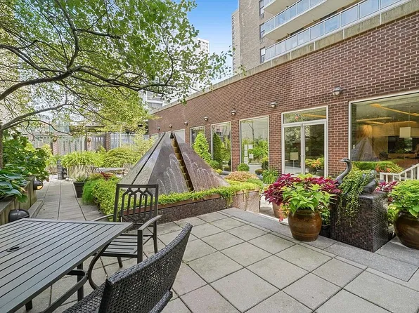 100 W 94th St APT 26N, New York, NY 10025