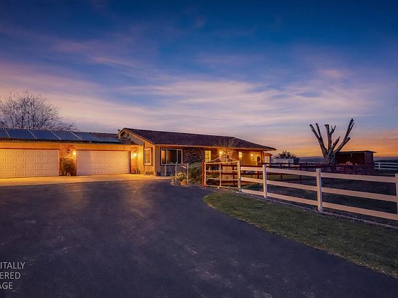 2nd image of 34521 Bernard Rd