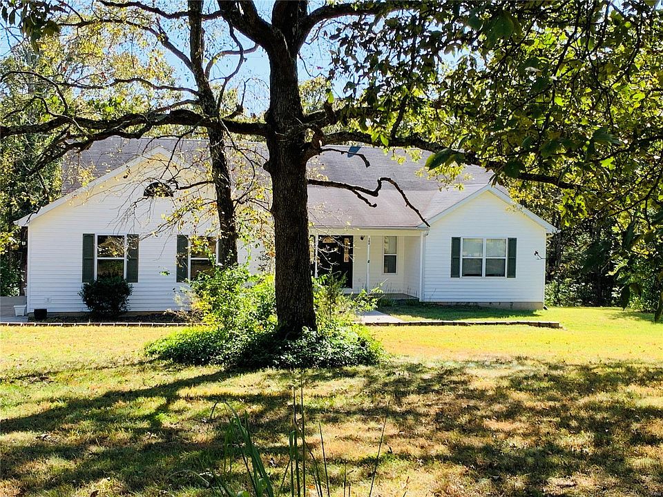 1st image of 104 Shirley Ln