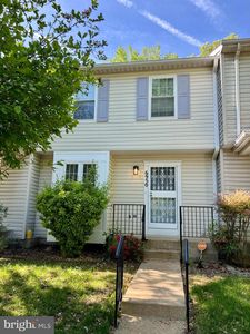 6950 Blue Holly Ct, District Heights, MD, 20747