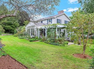 21 Greenbrook Rd, South Hamilton, MA 01982