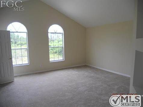 5th image of 750 Chattman St E