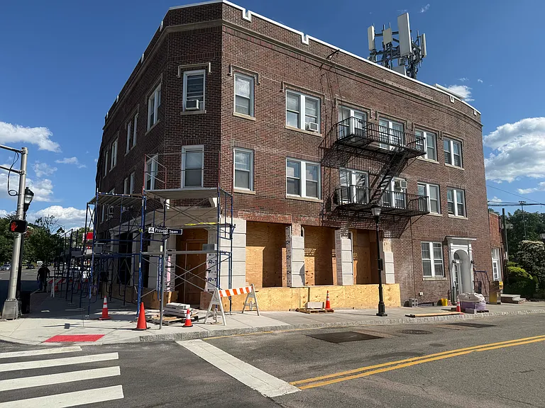 4 Provost Sq #6 — Photo 15