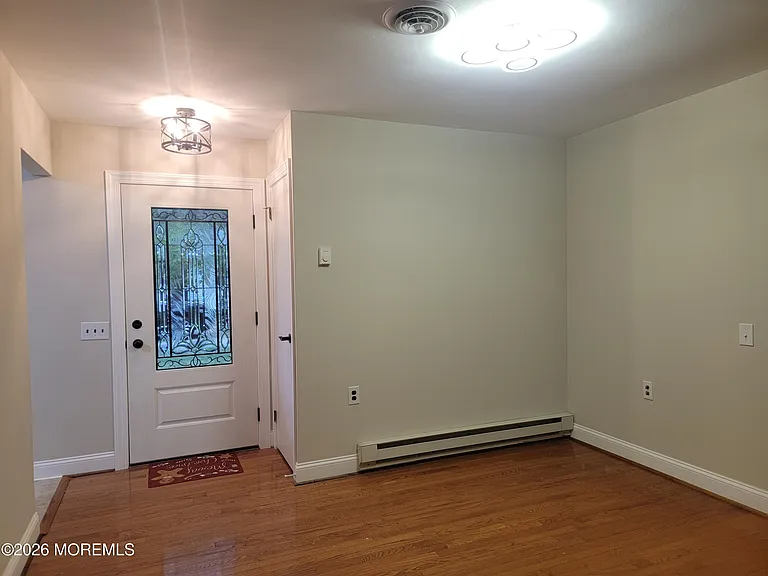16 Chelsea Dr — Photo 19
