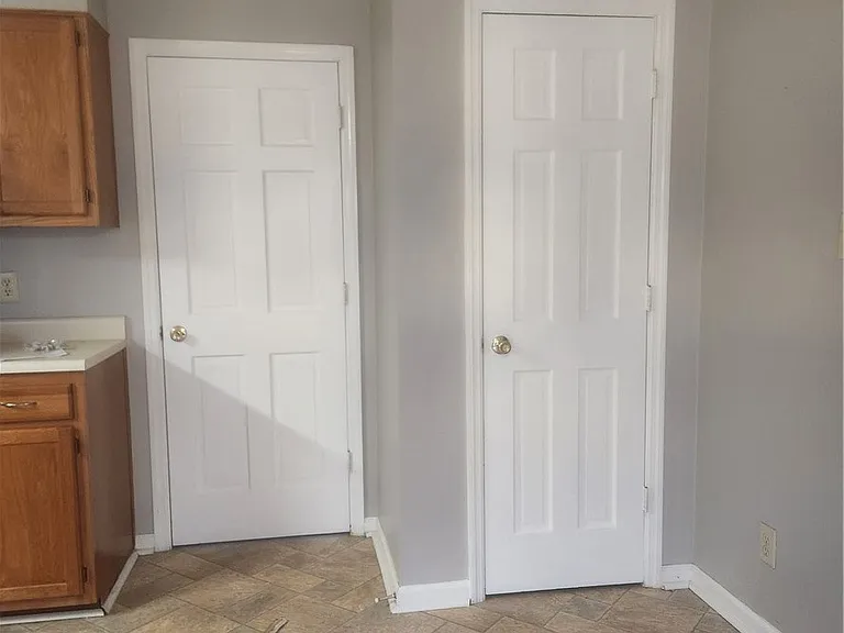 4016 Bankside Dr — Photo 11