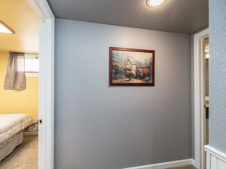 no pic on this wall