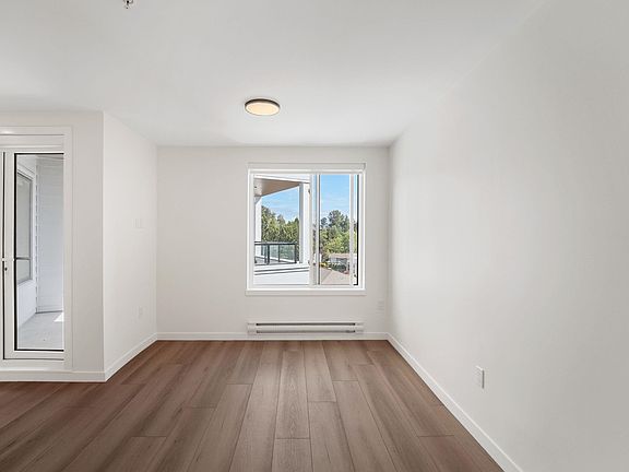 5th image of 6270 Gooseberry Dr #409
