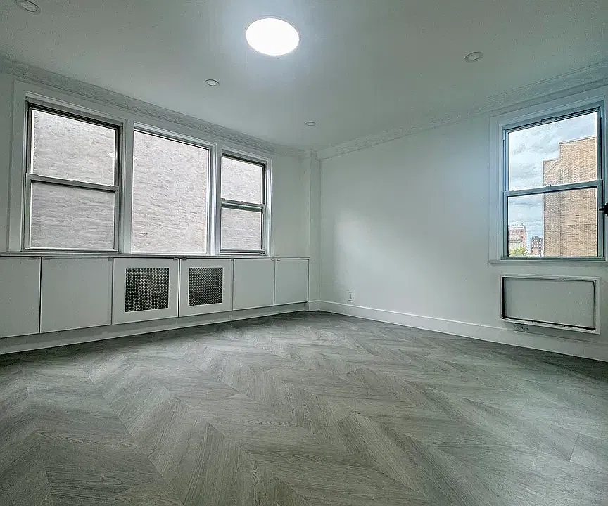 50 Bayard St #6