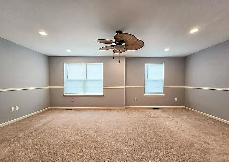 6419 Creekbend Dr #77 — Photo 30