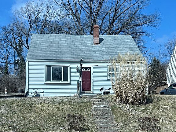 5th image of 633 Fulmer Dr