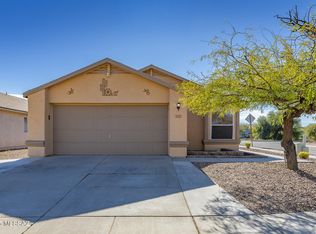 6450 E Cyclone Dr, Tucson, AZ 85730