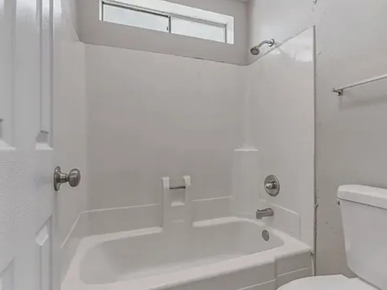 645 W Rio Salado Pkwy #101 — Photo 14