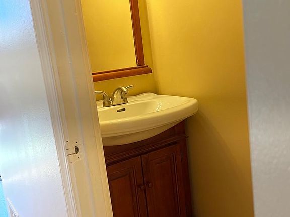 5th image of 9039 Chesley Knoll Ct