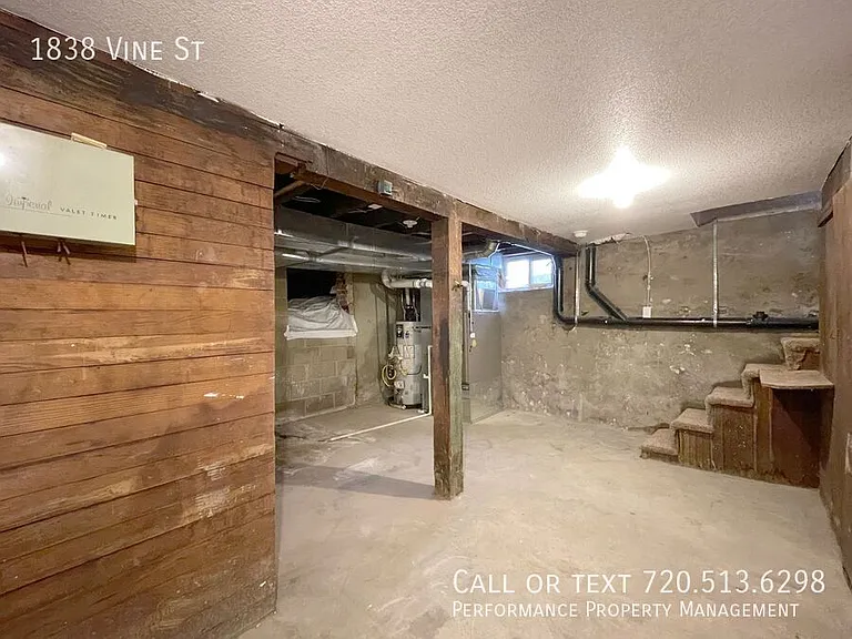 1838 Vine St — Photo 27