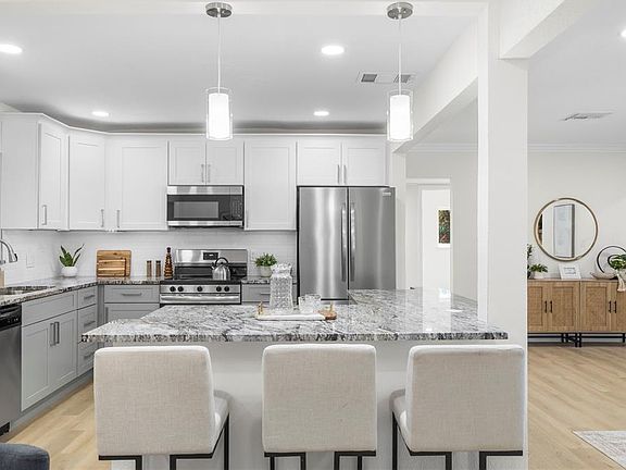 2nd image of 6850 7th St S