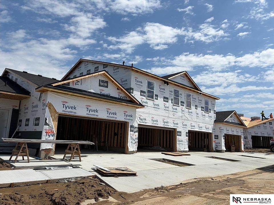 1st image of 4584 Schilling Ct