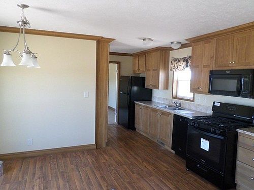 5th image of 3007 Yarrow Cir