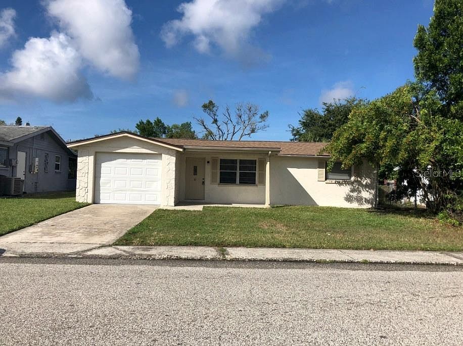 1st image of 9315 Crabtree Ln