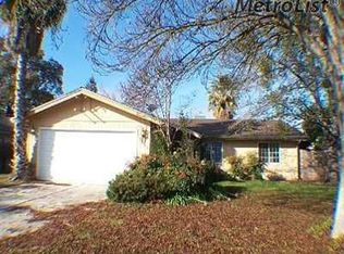 2105 Hacienda Dr, Stockton, CA 95209